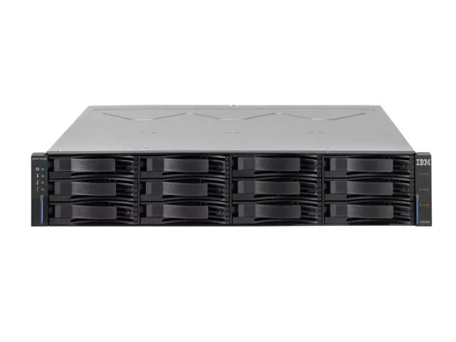 Система хранения данных IBM System Storage DS3200 Chassis